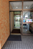 入口（横）