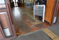 改札口