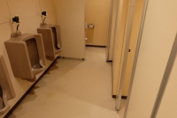 共用トイレ（男子）　全景