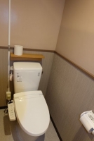 女子トイレ個室