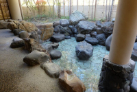 長生の湯（男湯）露天浴槽