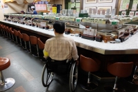 市場のすしやさん