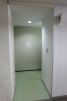一般共用トイレ（２階駐車場入口）