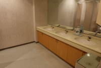 １階一般トイレ洗面台