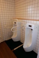 男性用一般共用トイレ②