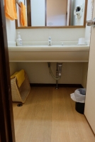 潮見館和室（６１１）洗面所