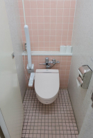 女子トイレ個室