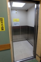 エレベーター（南口）