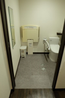 別館養心庵・多目的トイレ入口