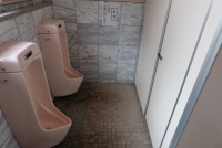 男性用トイレ