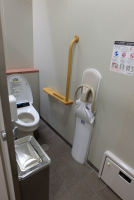 １階女子トイレ