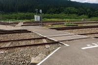 ホームへの通路