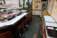 市場のすしやさん