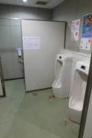 一般共用トイレ（南口１階男性）
