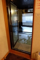 大浴場（男湯）　浴室入口