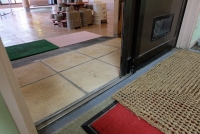 女性浴室入口