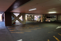 屋内駐車場