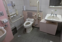 多目的トイレ（国内線１階）