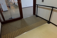 客室棟への通路