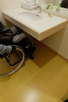 宿泊棟男子トイレ洗面台