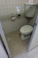 スカイタワー　一般共用トイレ（男性）