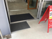 駅舎入口