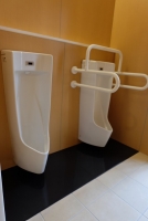男性用トイレ