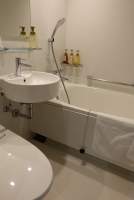 301号室（浴室内部）